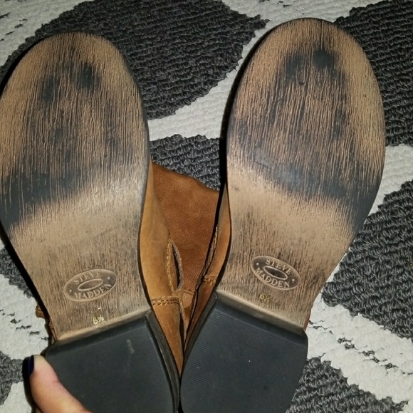 COPY - Steve Madden Boots - Picture 4 of 5